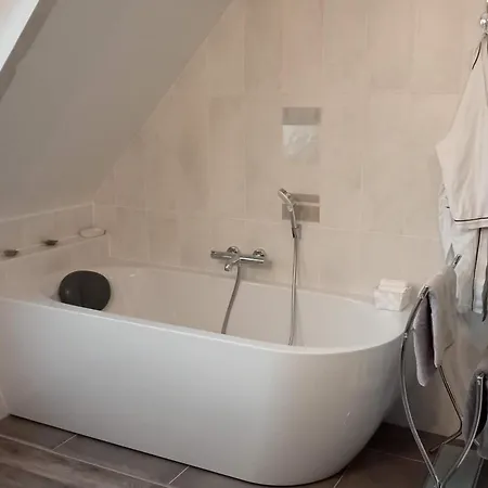 Bed & Breakfast Couleurs Du Temps - Pres Giverny 3*