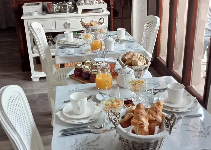 Couleurs Du Temps - Pres Giverny Bed & Breakfast